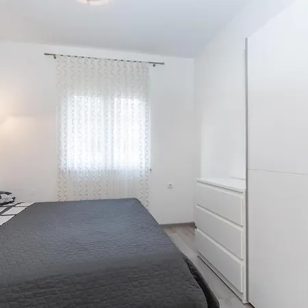 Apartman Nina