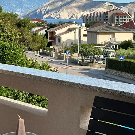 Nina Apartamento Baška