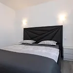 Nina Apartamento