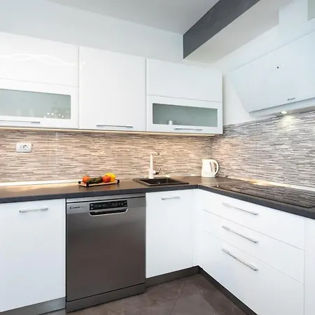Apartament Nina