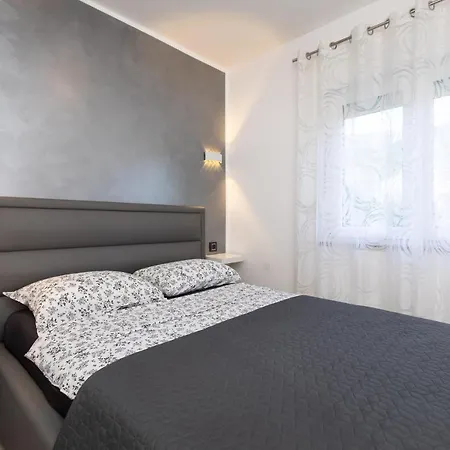 Nina Apartmán